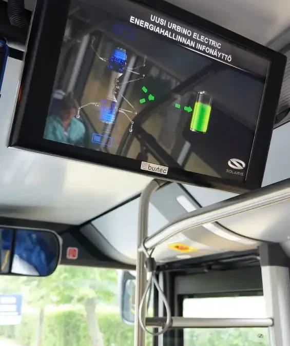 Elektryczny autobus już jeździ po Śremie. Wkrótce dynamiczna informacja pasażerska