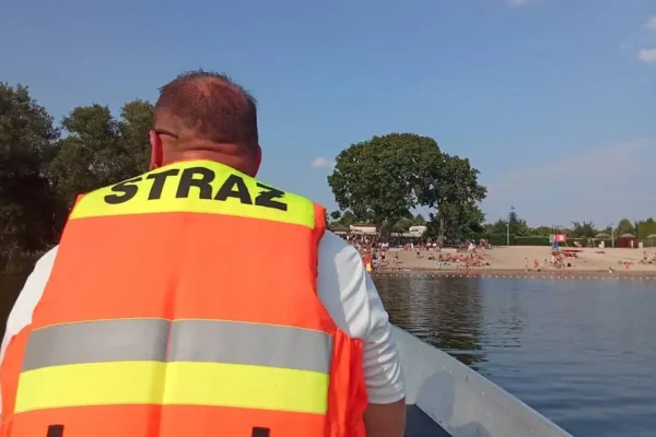 Tragedia na jeziorze w Śremie. Nie udało się uratować mężczyzny
