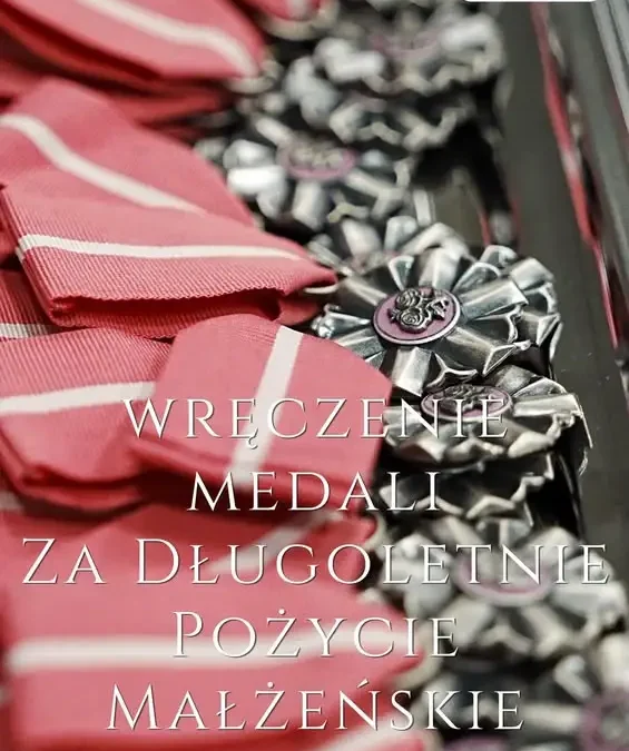 Złote Gody w Śremie: 85 par odznaczonych medalami za długoletnie pożycie małżeńskie