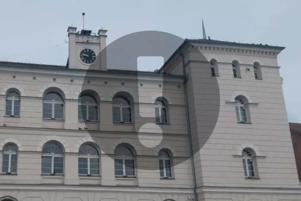 Urząd Miejski w Śremie nieczynny 14 sierpnia – dyżur tylko w sprawach zgonów