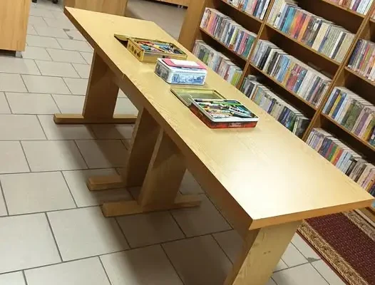 Przedszkolaki z Manieczek odkrywają magię książek w bibliotece