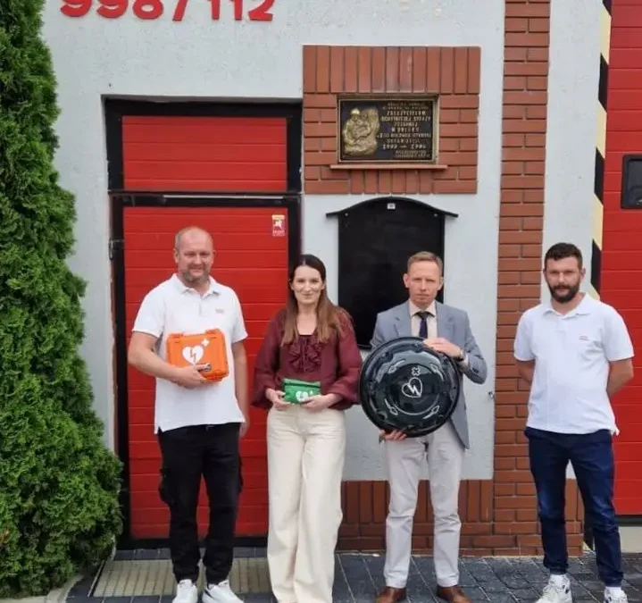 Defibrylator AED trafił do OSP KSRG Dolsk