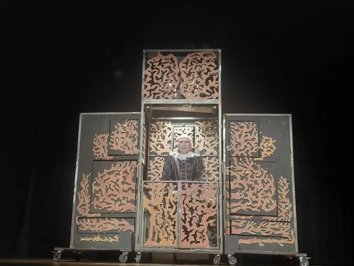 Śmierć na scenie Muzeum Śremskiego – niezwykły spektakl o Mistrzu Polikarpie