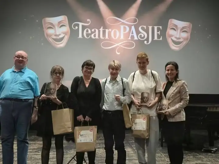 Podopieczni Środowiskowego Domu Samopomocy w Śremie wyróżnieni na TeatroPASJE