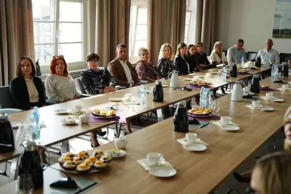Dzień Edukacji Narodowej w Śremie: nagrody dla nauczycieli i dyrektorów